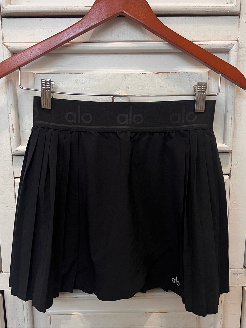 ALO Yoga Aces Tennis Pleated Skirt Black XS excellent condition